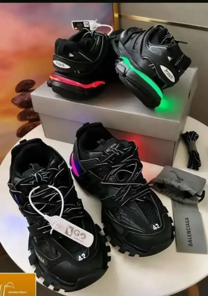 Balenciaga Track Led [Black]